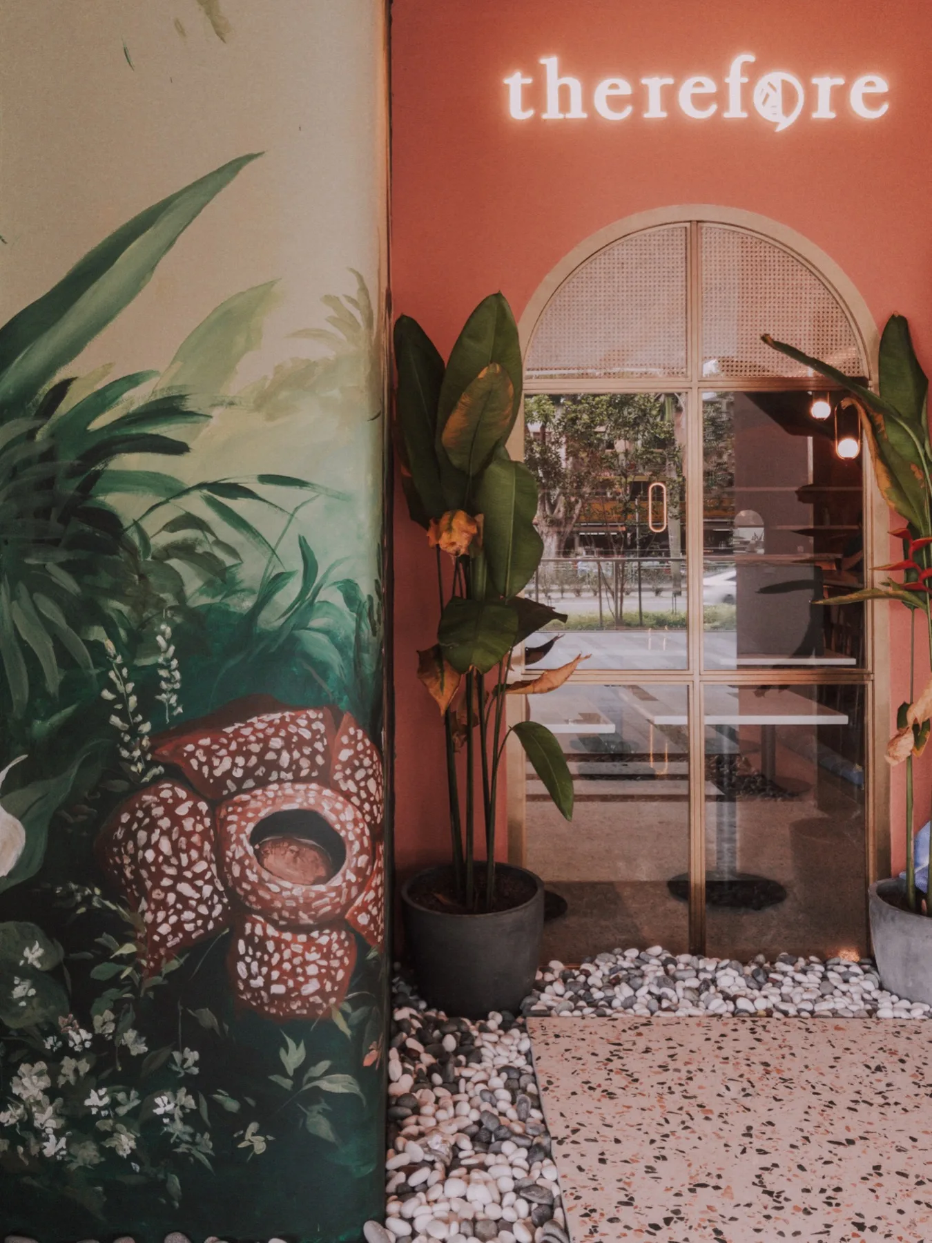 Interior — frame 02
