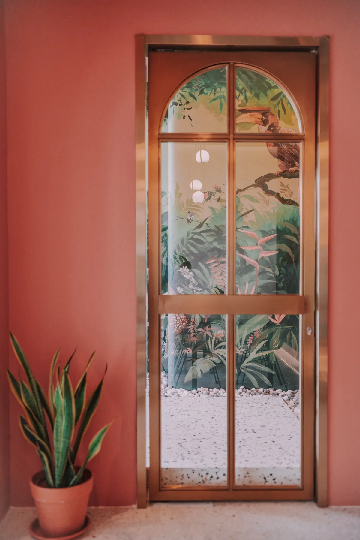 Interior — frame 24